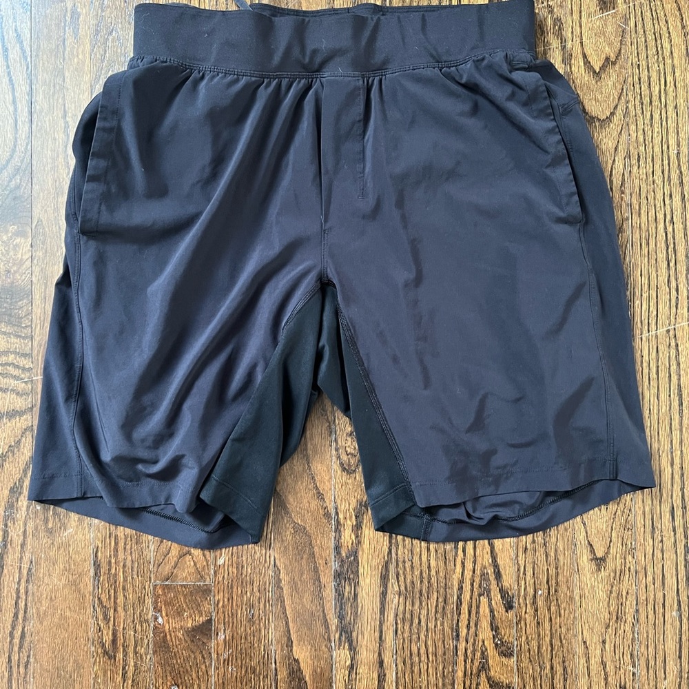 Lululemon short